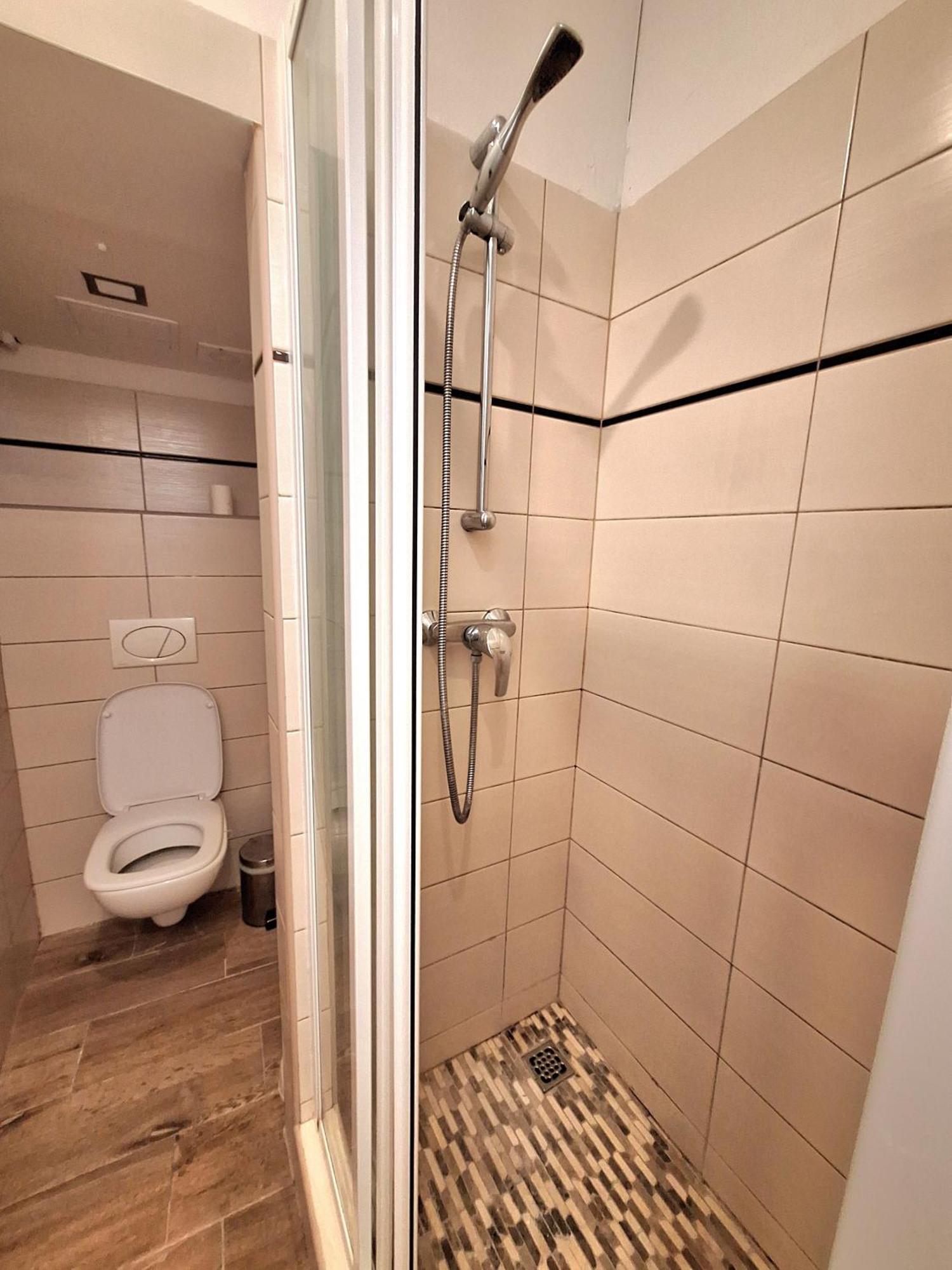Apartment Emma - Old Town براتسيلافا المظهر الخارجي الصورة